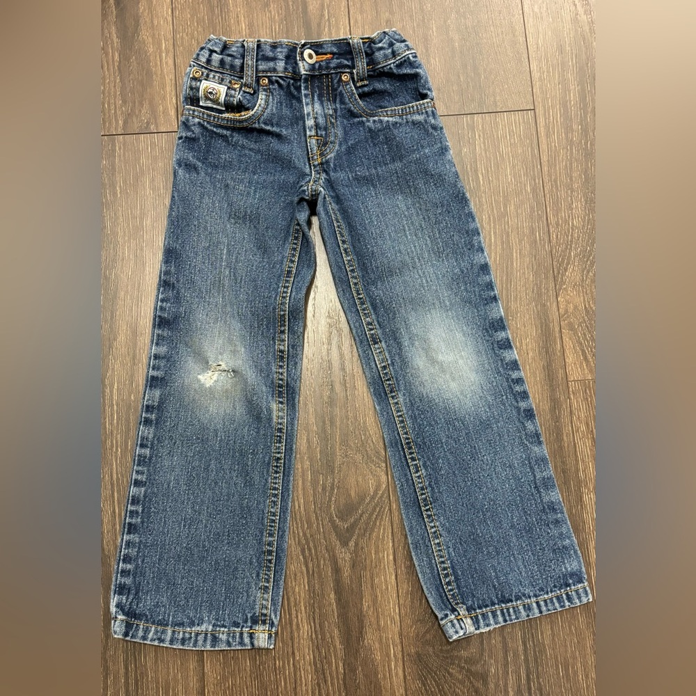 Cinch bootcut jeans. Boys size 4. Good, used condition. Smoke free home